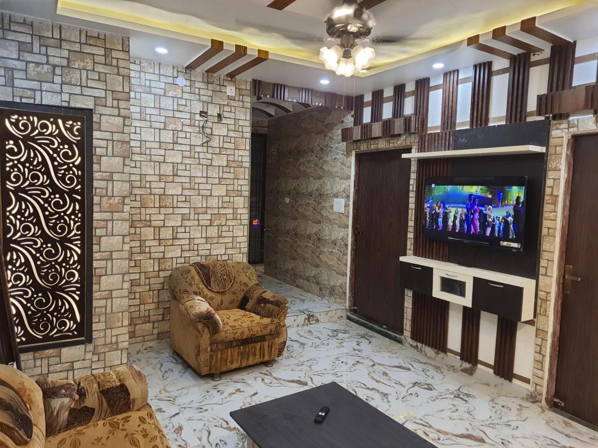 Divine Hotel & Banquet Hall Bhopal Ngoại thất bức ảnh